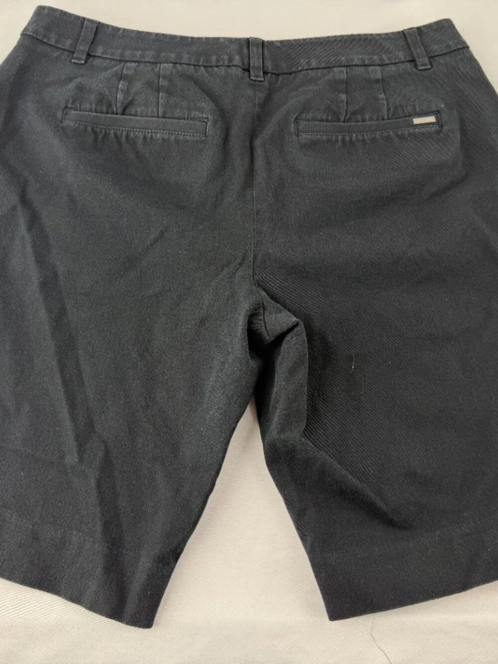 White House Black Market Women Black Bermuda Shorts Cotton Blend Size 8